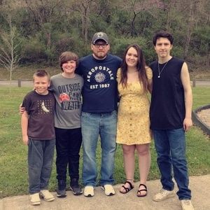 Meet your Posher, Drew